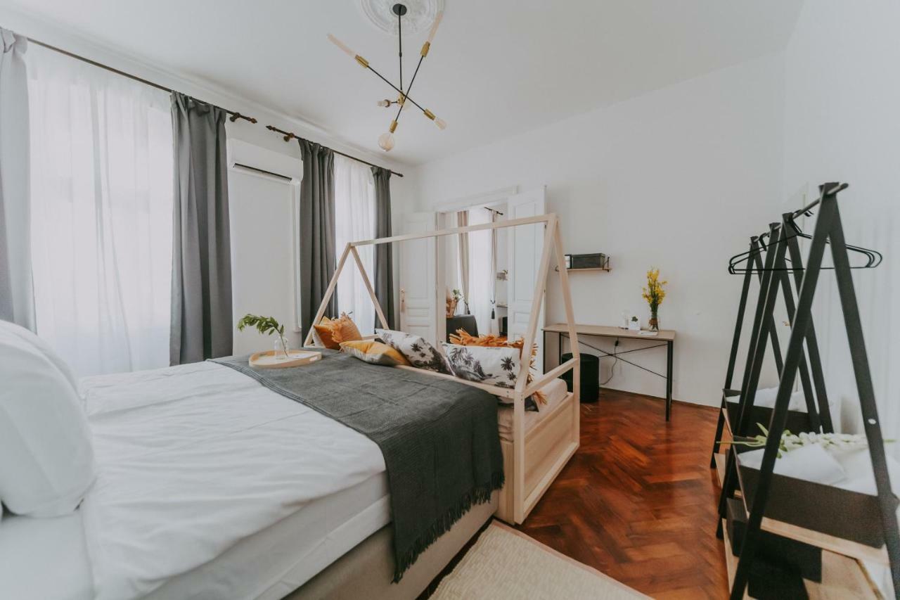 Alloro Boutique Apartment Pula Exterior photo