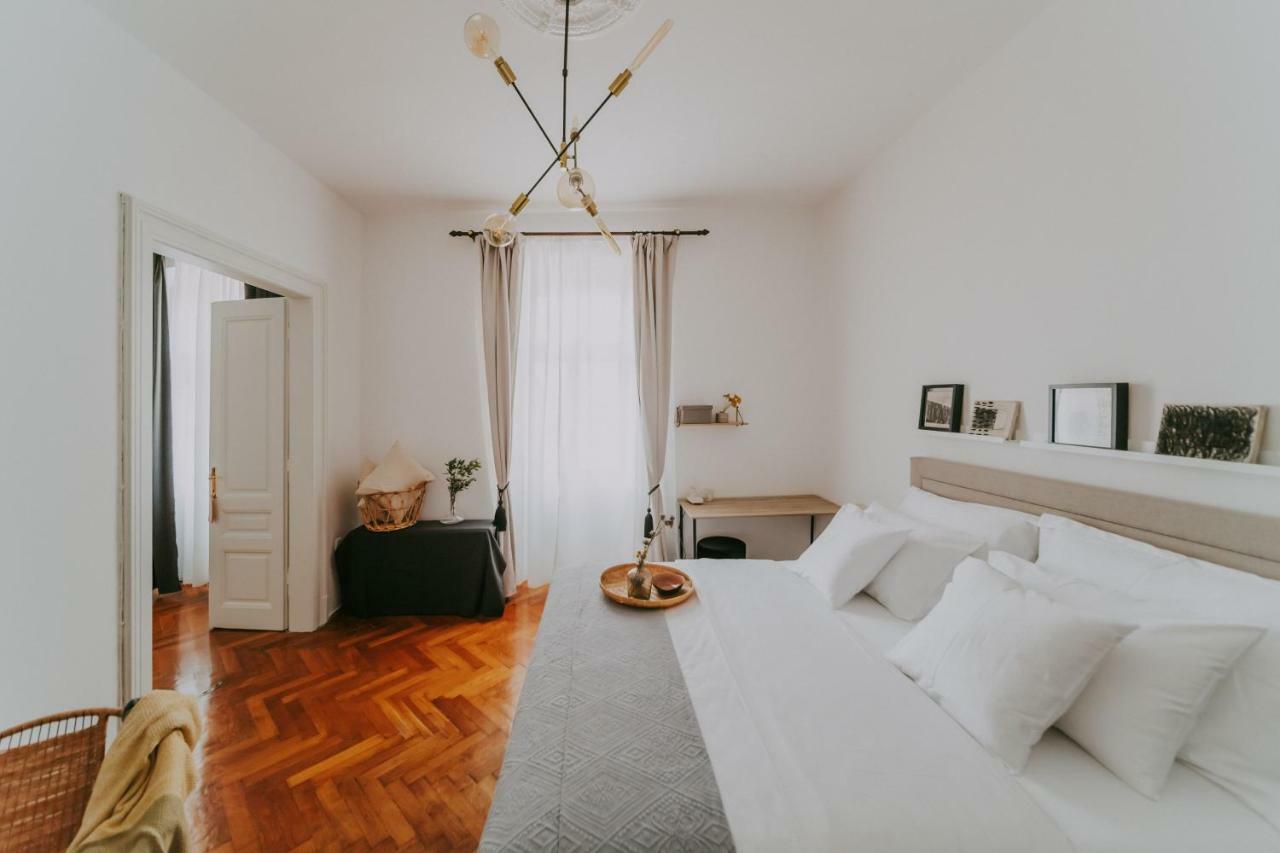 Alloro Boutique Apartment Pula Exterior photo
